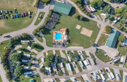 Secluded Rustic Cabin with Views - Foto 20