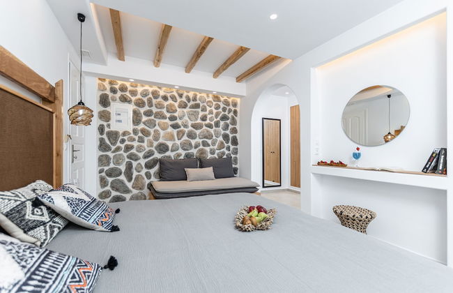 Spiros Hotel - Photo 37