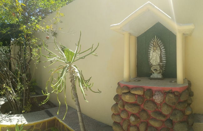 Room in Guest Room - Padrino's Hostal La Paz Full House - Foto 10