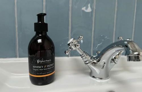 Nᴼ 21 Beautiful Cosy Modern Traditional Cottage - Photo 32