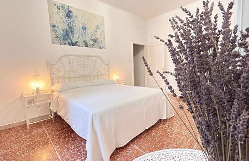 Magnolia Apartments - Photo 1