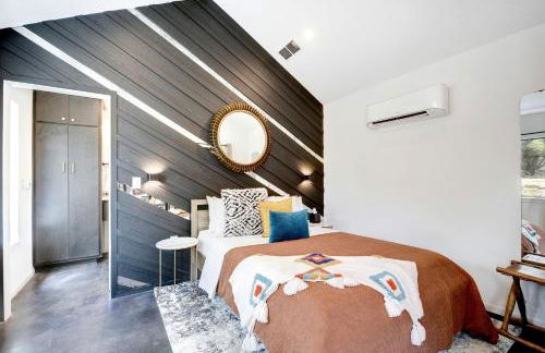 Amazing Texas Hill Country Cabin Rentals for Weekend Getaways near Austin - Foto 14