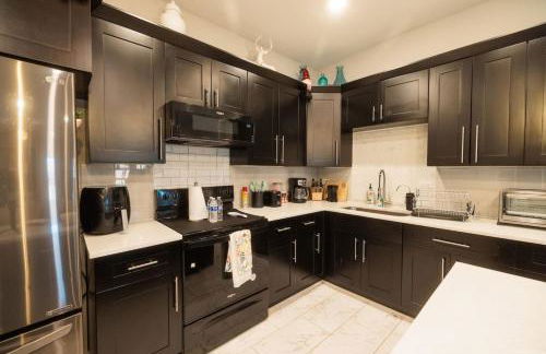 The Entertainment House Sleeps 8 Near Mall - Foto 15