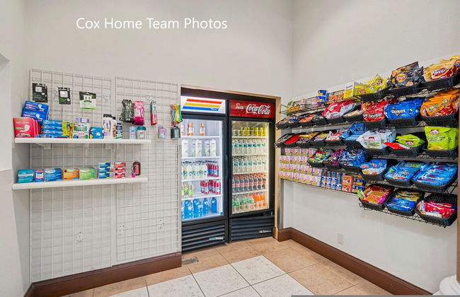 Disney Epic 1st Floor Shuttle - Foto 18