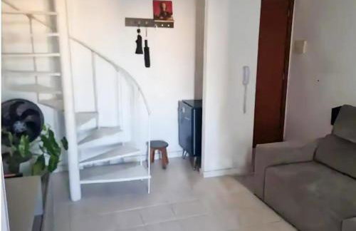 Duplex amplo no coração de BH Próx Mercado Central Ideal para grupos - Foto 13