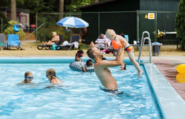 Woodland Bungalow w/ Pool - Photo 9