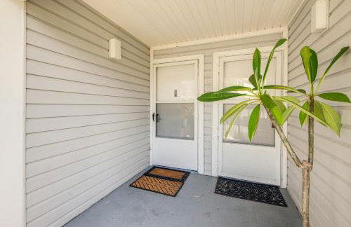 Pool Access and Lanai Riverfront Welaka Condo! - Foto 16