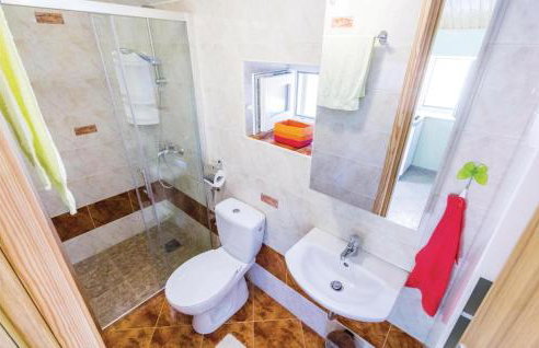 Beautiful Home In Golovik With Wifi - Foto 23