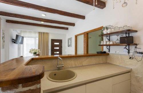 Dolce Vita Apartments with Heated Pool - Foto 17