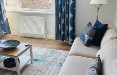 Ideal Contractor Business & Family Friendly 2-Bed Apartment Quiet & Spotless with Fast WiFi Large Screen Smart TV - Foto 3