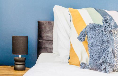 Cozy 3-Bed Retreat Near Manchester Airport Ideal for Families & Groups - Foto 30