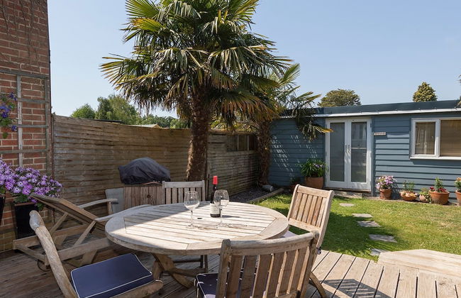 Stylist Split Level 2 Bed With Parking - Foto 13