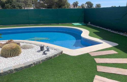 Big house with swimming pool - Photo 4