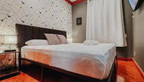 IceCream - Pool Table - 120 Projector - King Bed - Foto 3