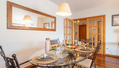 Host Wise - Homely Large Flat - Balcony - Foto 4