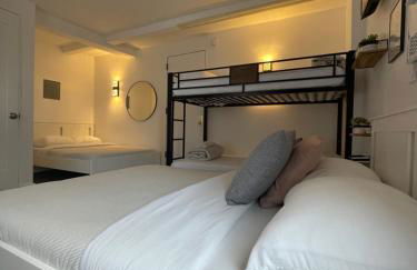 Hotel and the City, Rooftop City View - Foto 7