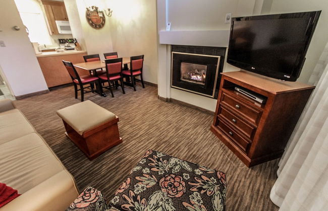 The Village of Loon Mountain - Photo 51