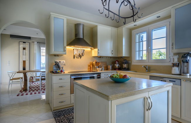 Methoni Paradise Villa for 10 & Pool - Foto 10