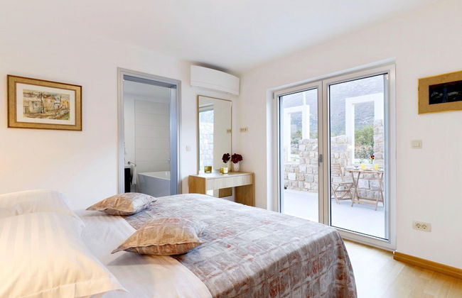 Villa in Zupa With Infinity Pool & Biokovo Views - Foto 5