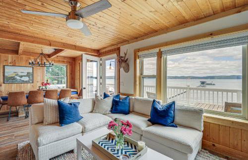 Updated Glen Arbor Cottage on Lake Dock and Mooring - Foto 6