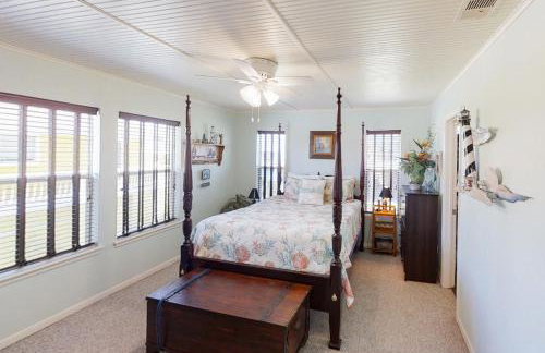 Retreat Steps to Beach Firepit Family Fun - Foto 15