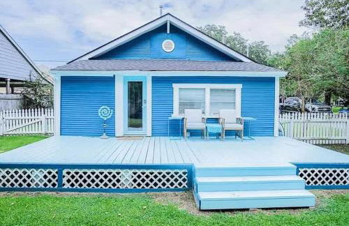 Soothing Blues in Peaceful 2BR 1BA Cottage - Foto 20