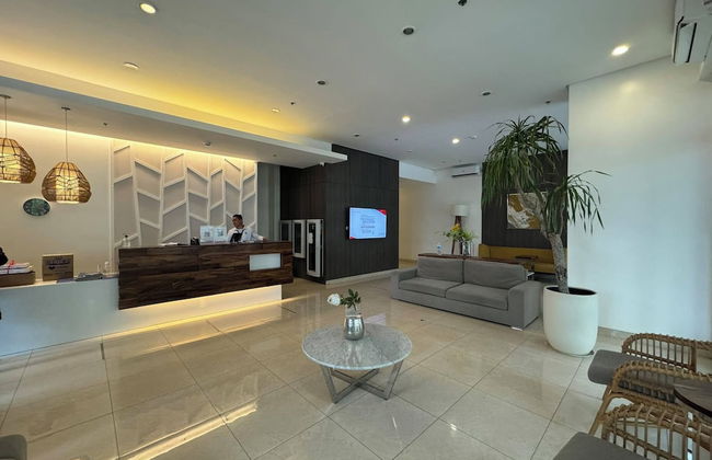 Condotel Avida Riala Tower 4-1103 - Photo 1