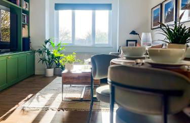 1 BR Flat with Free Parking 10 min to Colliers Wood - Foto 13