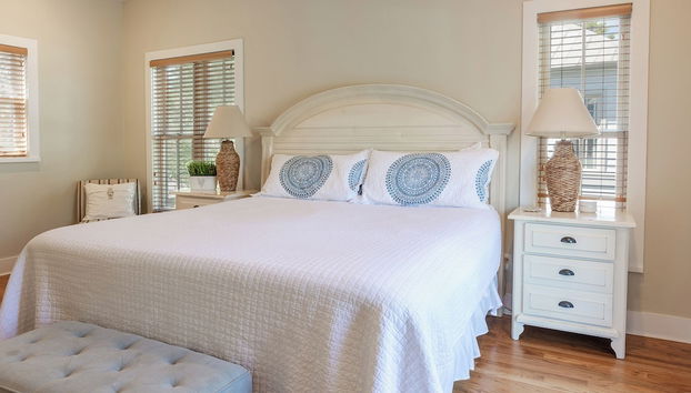 Minutes to Beach + Community Pool; Modern Seacrest Beach Cottage - Foto 3, Habitación