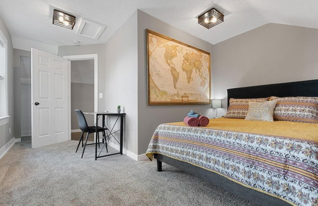 Lazy River Villa - Hottub Fenced Yard Sleeps 11 - Foto 21