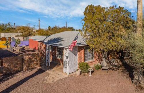 1BR Near UofA, Work Desk, Gem Show Friendly - Foto 17