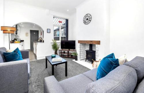 Cozy 2 Bedroom Chorlton House With Parking - Foto 6