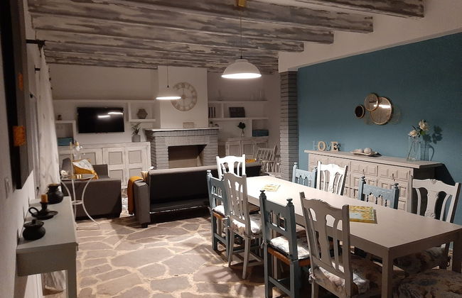 Casa Rural Garnacha de Borja has a Barbacue and Terrace - Foto 20