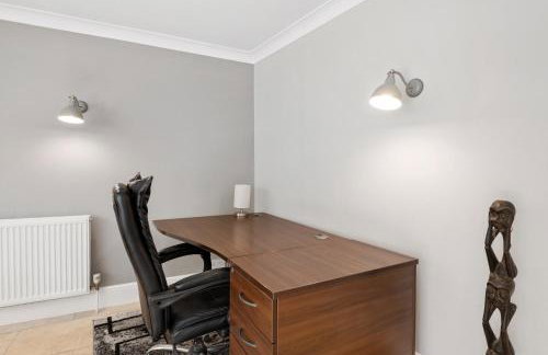 Beautiful Secluded 2 Bedroom Coach House - Foto 30