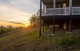 Mountain Top Escape w Hot Tub, Fireplace and Views - Foto 36