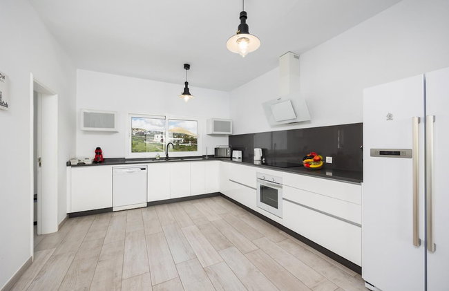 The View in T as With 4 Bedrooms and 4 Bathrooms - Foto 61