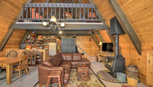 Irwin A-Frame Cabin with Deck and Mountain Views! - Foto 5