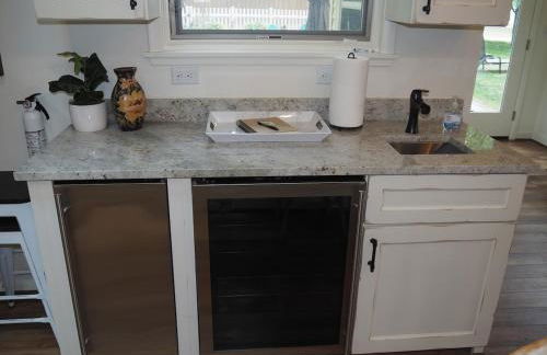 Lorlee - A Large and Luxurious Lakefront Cottage! - Foto 18