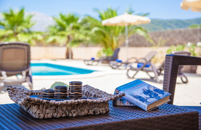 Villa With Pool & Terrace - Foto 18