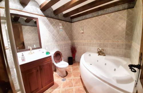 Welcoming House in Hueva, Great View - Foto 5