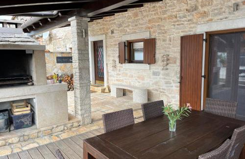 Beautiful stone house in Istria - Photo 49
