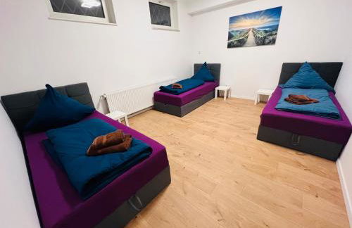 Big Apartment l 18 Beds l Free Parking l WiFi l - Photo 13