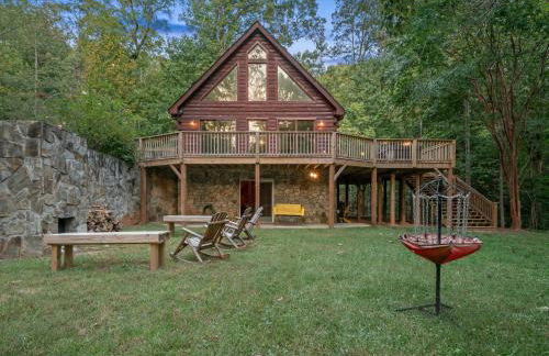 Spectacular Log Cabin Home 45 minutes to Asheville - Foto 1