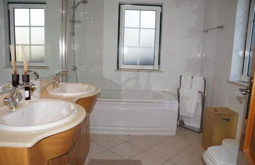 Villa Selena - Beautiful Luxury villa with massage baths - Photo 14