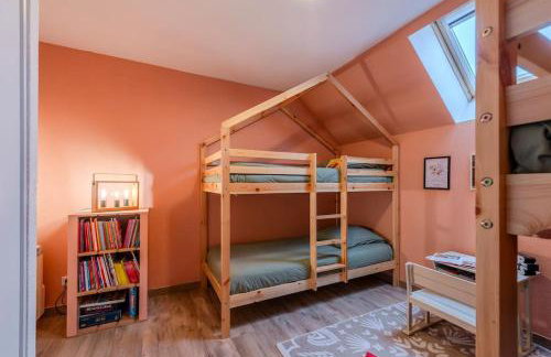 Phantasia by Kleidos, 10 min de Disney! Jolie Maison Familiale 6P, 2 chambres, Terrasse, Parking - Foto 15