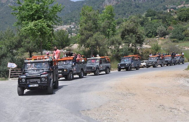 Tour safari in jeep di Alanya con pranzo al Dim River - Foto 7