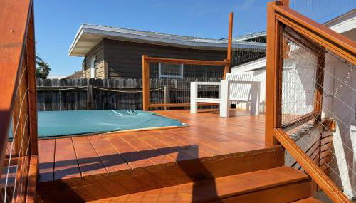 Peaceful Lydia Hide-O-Way - New Pool & Near Beach, Breakfast, Spa & Go-Karts! - Foto 3