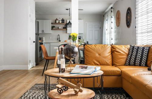 Luxury Home & Mins to Beach and Walk to Downtown - Foto 7