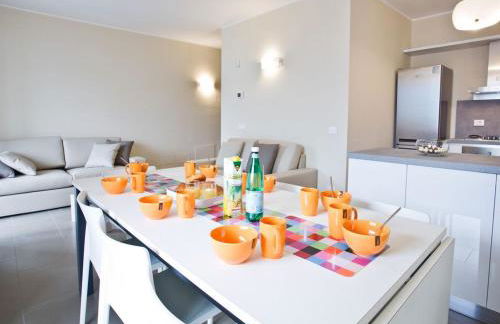 SALA COMACINA APARTMENT NO 4-SLEEPS 10 by Italian Apartments - Foto 10