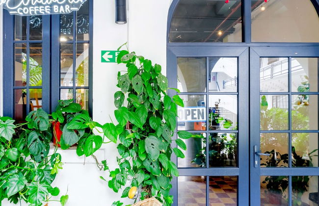 w Beautiful Loft in Santa Ana - Photo 36